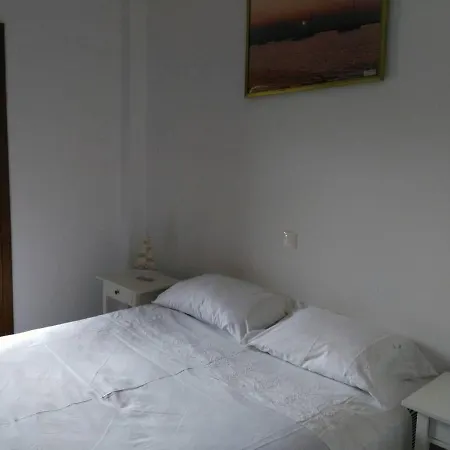 Seaside - Psarolakas, Karitsa, Larissa